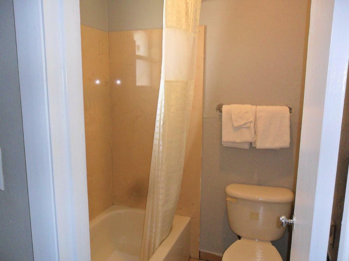 A-Ok Motel Muenster Екстер'єр фото